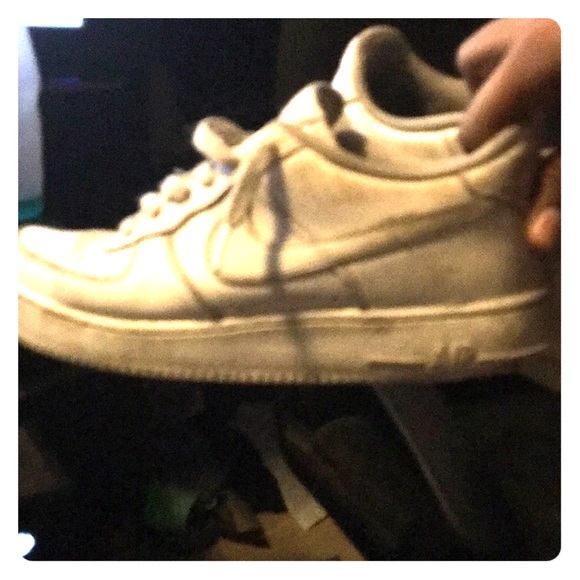 Air Force 1 - Picture 1 of 4
